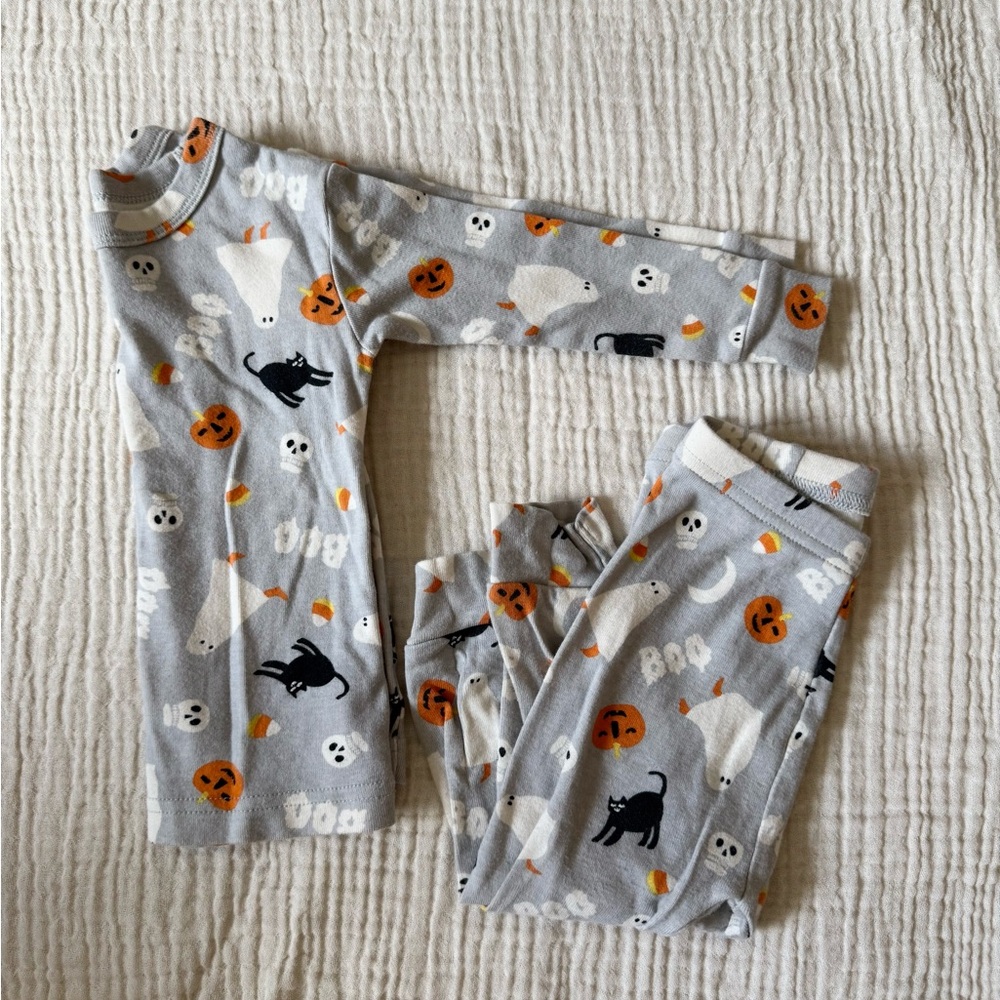 GAP baby Halloween pajama set